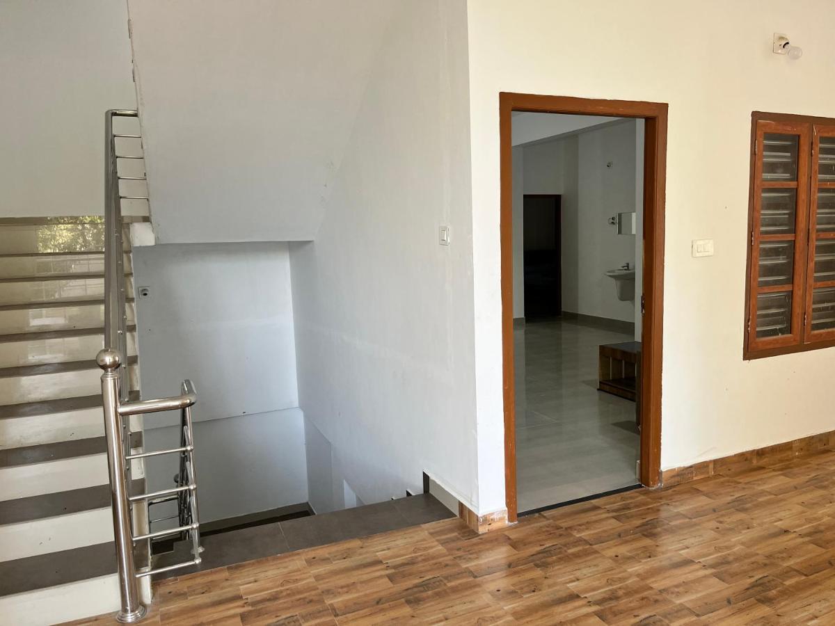 Wayanad Biriyomz Residency, Kalpatta, Low Cost Rooms And Deluxe Apartment Ngoại thất bức ảnh