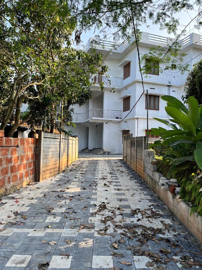 Wayanad Biriyomz Residency, Kalpatta, Low Cost Rooms And Deluxe Apartment Ngoại thất bức ảnh